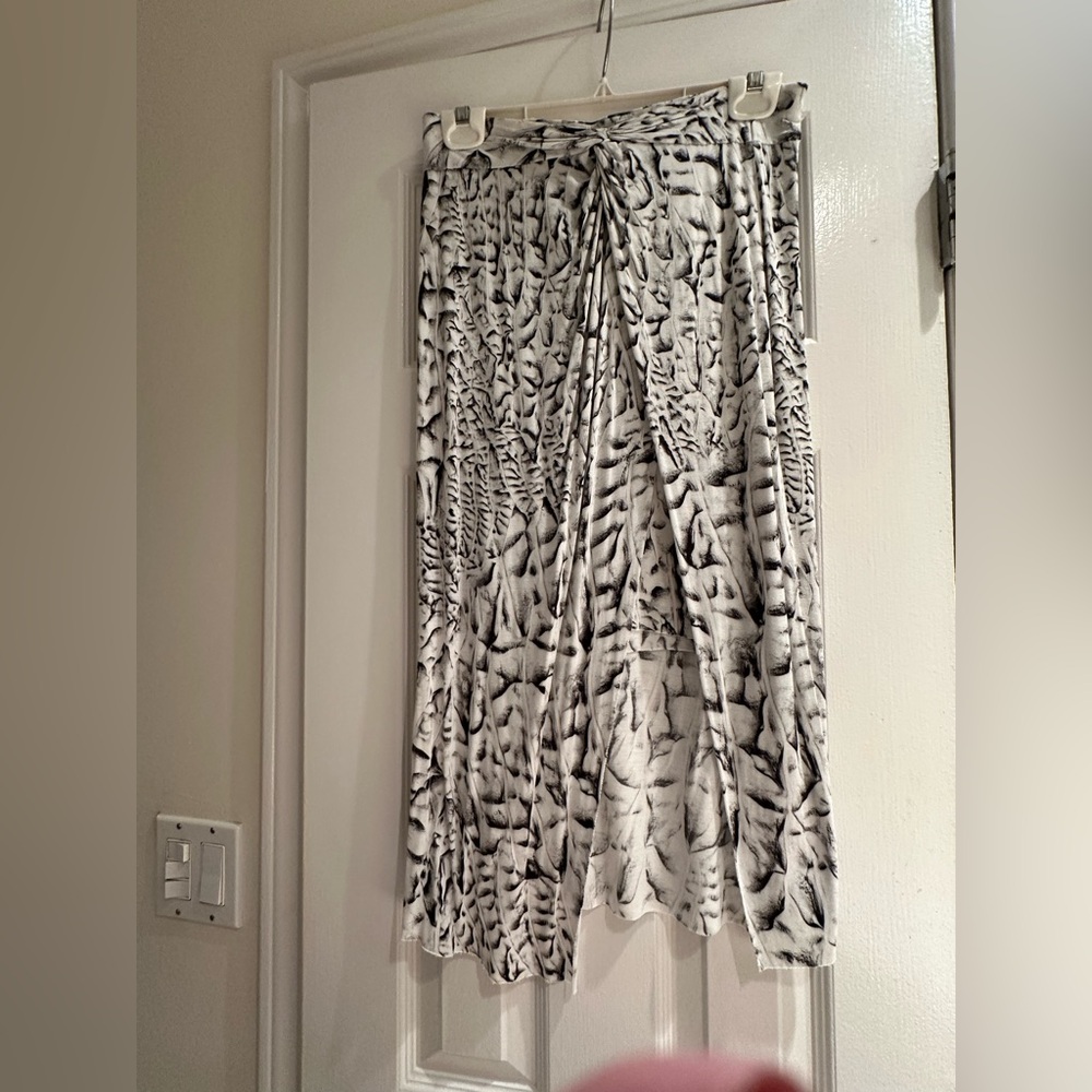 Helmut Lang Monochrome Textured Skirt